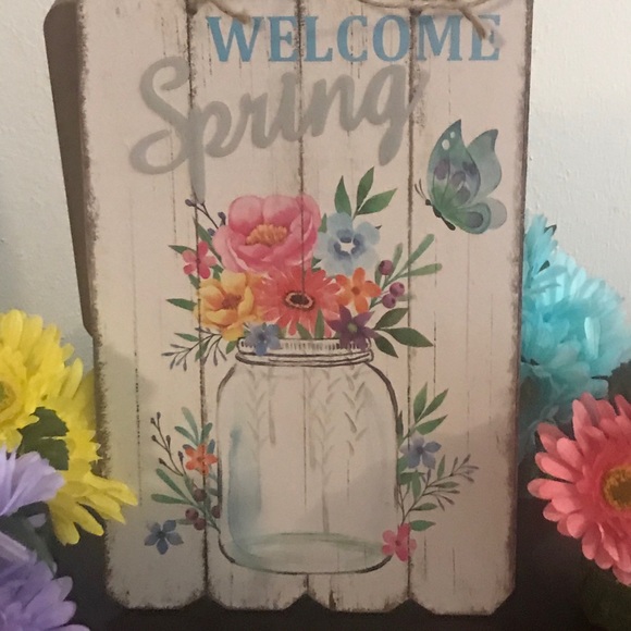 Welcome Spring Mason Jar Picket Fence Wall Sign - Picture 8 of 11